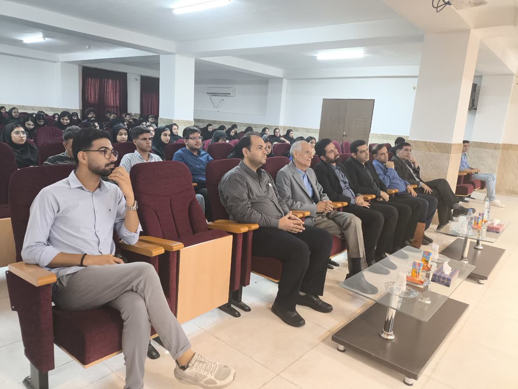 جلسه توجیهی دانشجویان جدید الورود 14041 