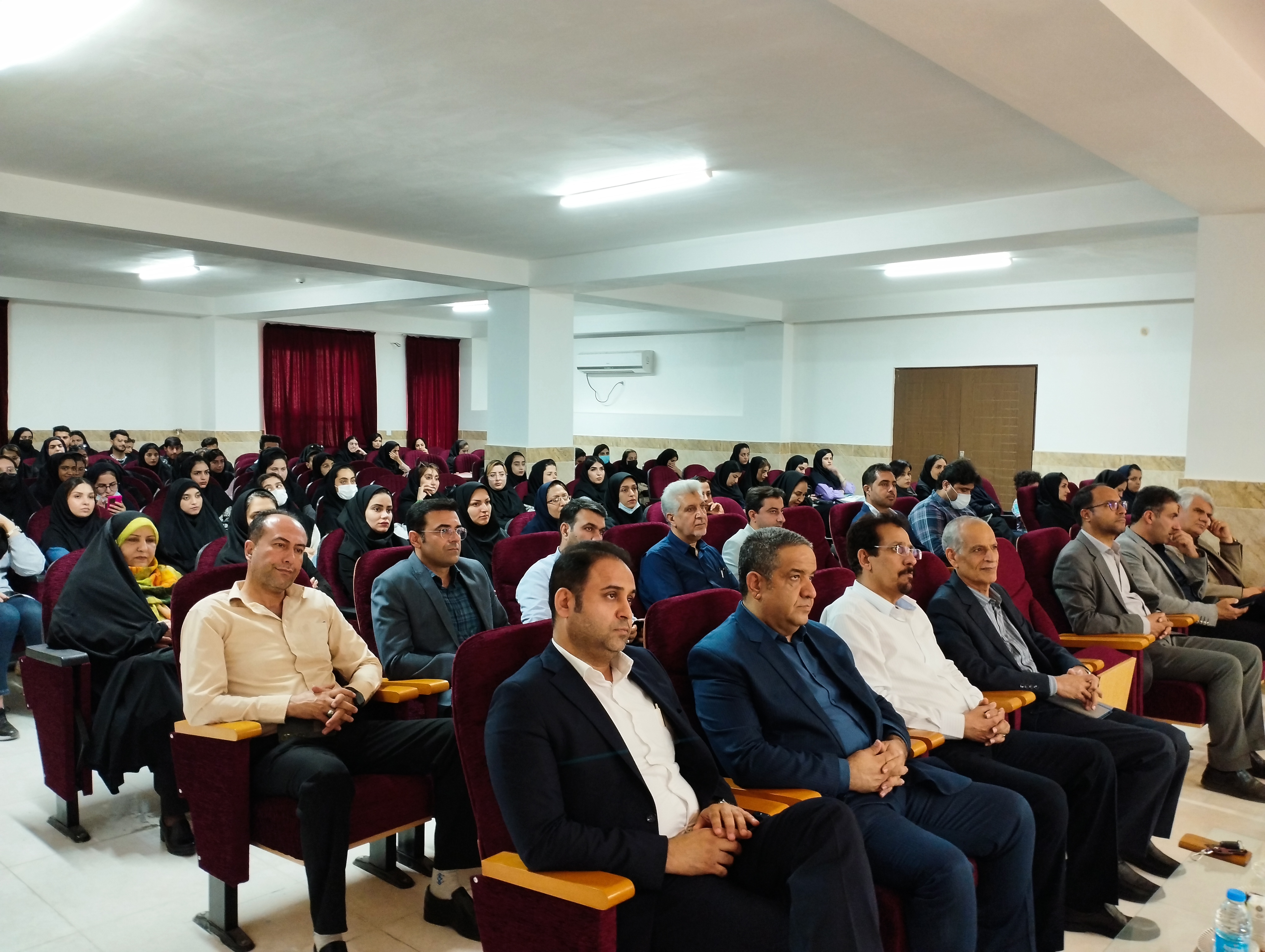 مراسم بزرگداشت روز استاد در موسسه آموزش عالی خرد برگزار شد